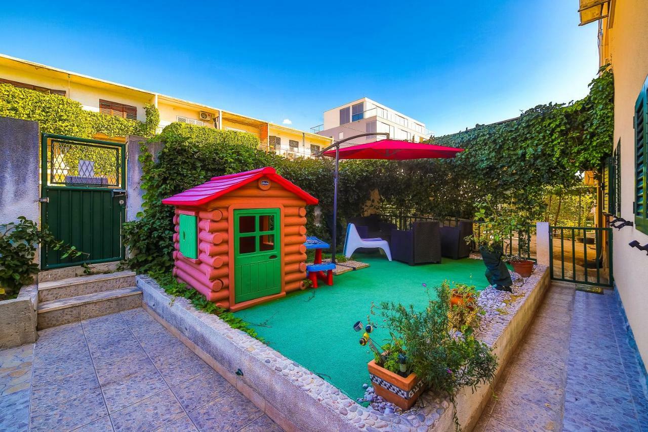 Appartments With Terrace Or Garden Split Exterior foto